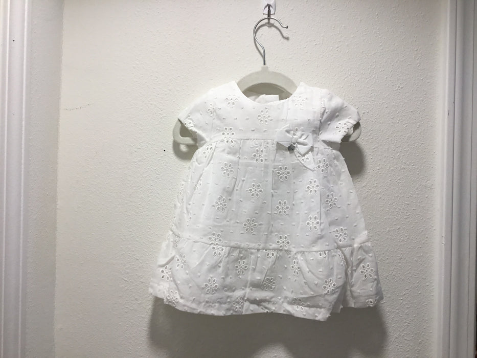 1884 White Embroidered Flower Dress with Bottoms