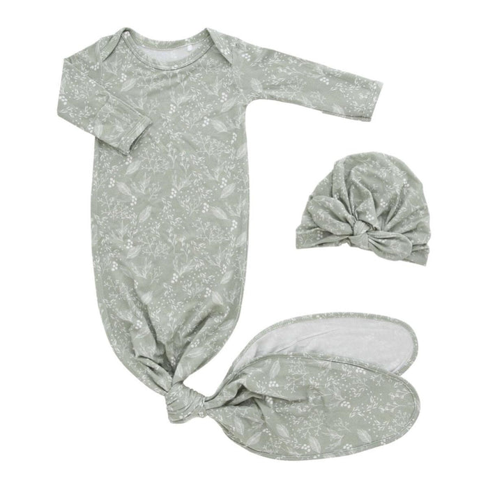 Baby's Breath Bamboo Gown and Hat Newborn Baby Gift Set